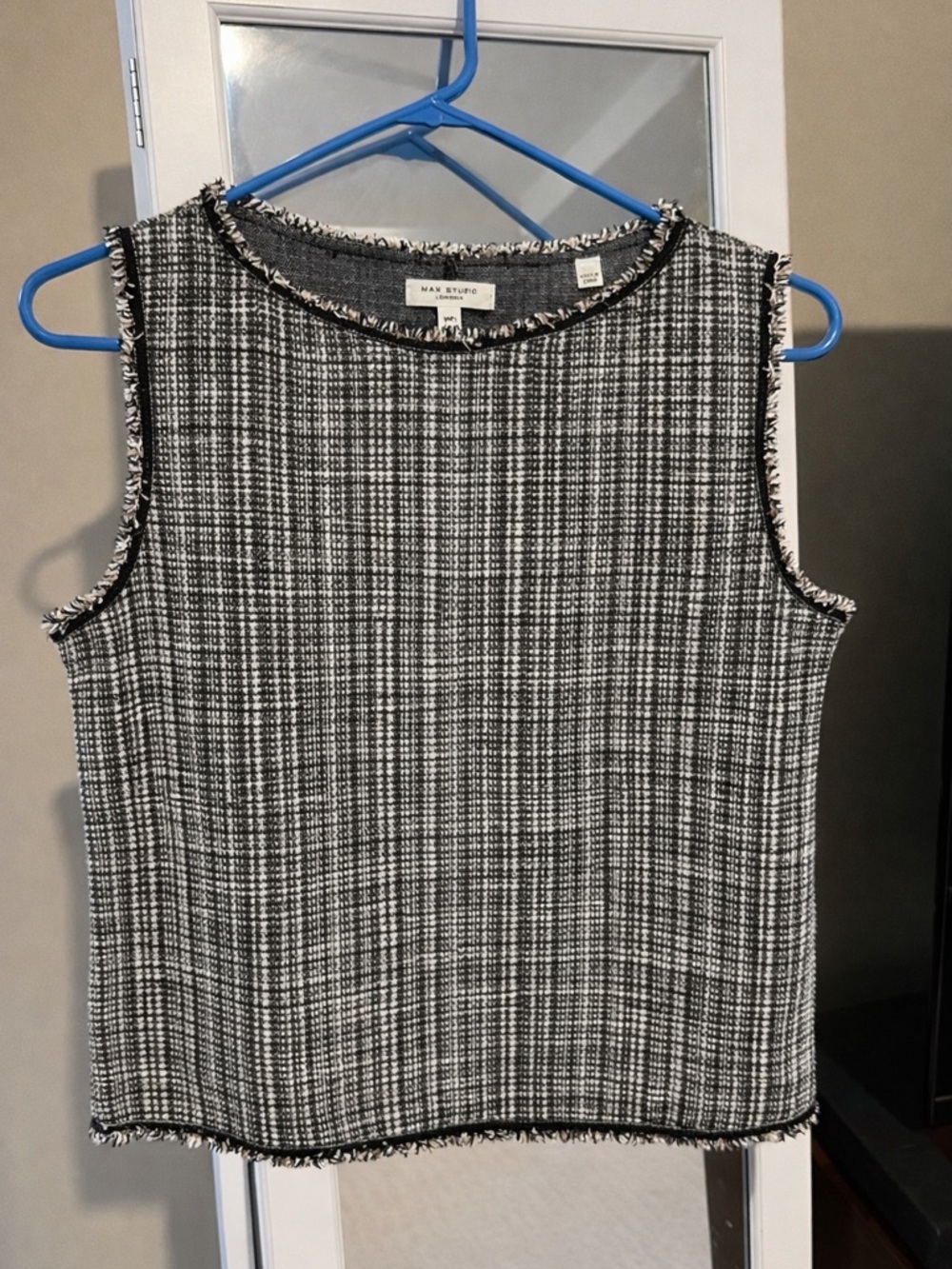 Max Studio Black & White Tweed Shell Top